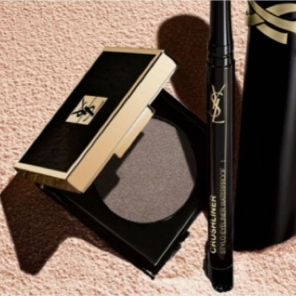 Yves Saint Laurent Satin Crush Satin Glow Eyeshadow - Picture 4 of 7